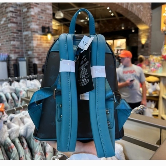 Haunted Mansion Glow In The Dark Loungefly Backpack - Picture 10 of 12